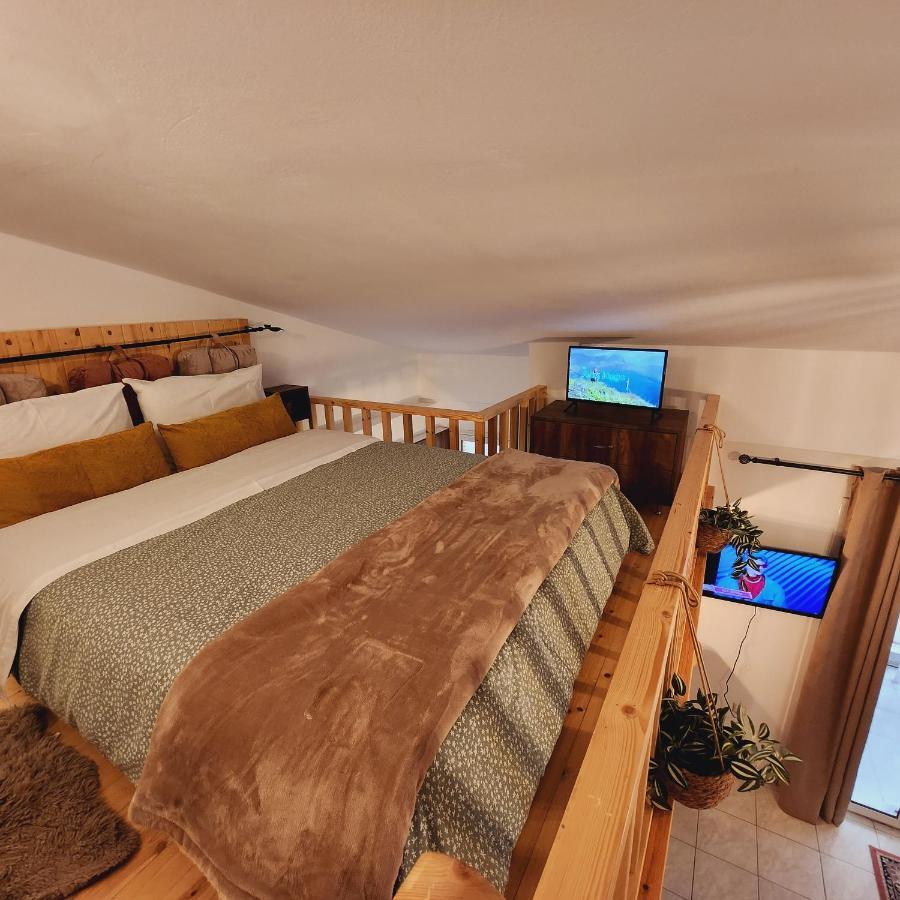 Luxury Loft Apartment Vivian Patras Zewnętrze zdjęcie